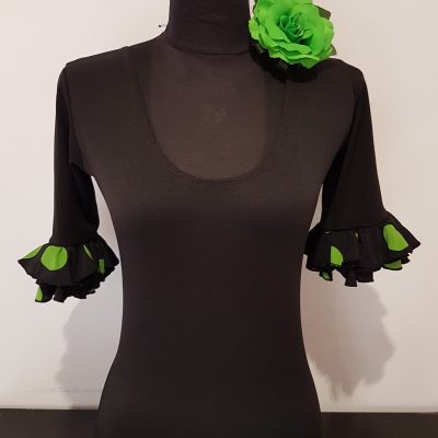 maillot de flamenco en negro con lunares verde