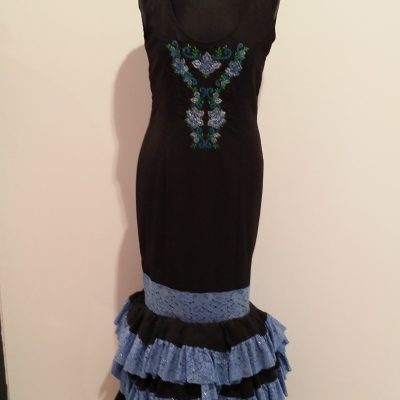 traje de flamenca negro sin mangas